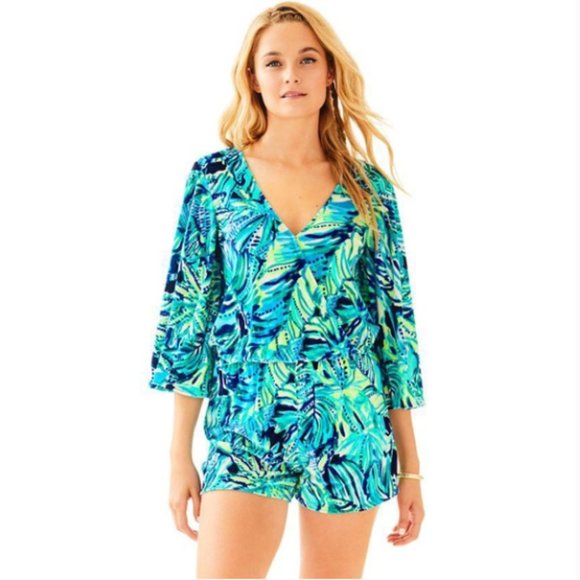Lilly Pulitzer Vivana Velour Romper - Picture 1 of 9